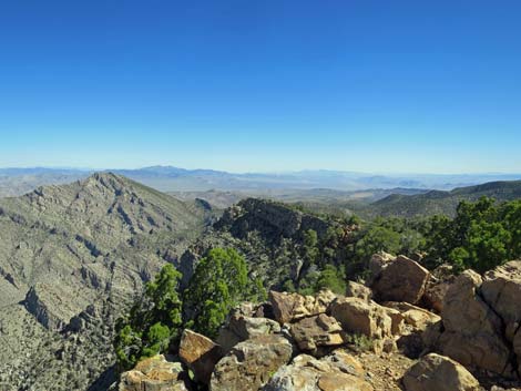 Tikaboo Peak