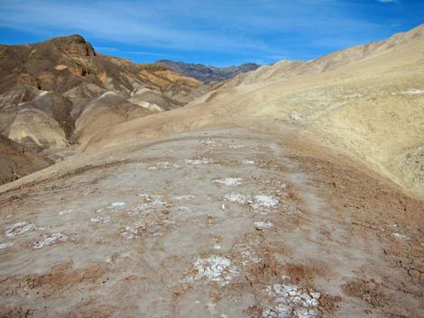 Golden Canyon to Zabriskie Point Trail