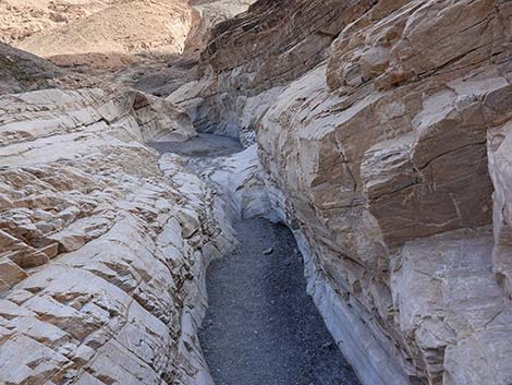 Mosaic Canyon