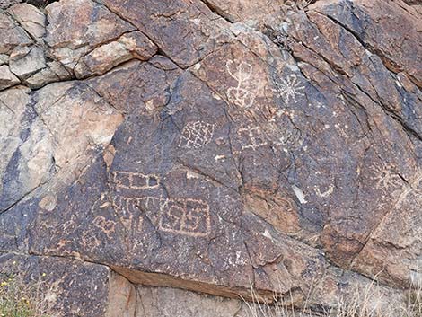 Grapevine Canyon Petroglyphs