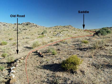 Mid Hills to Hole-in-the-Wall Trail