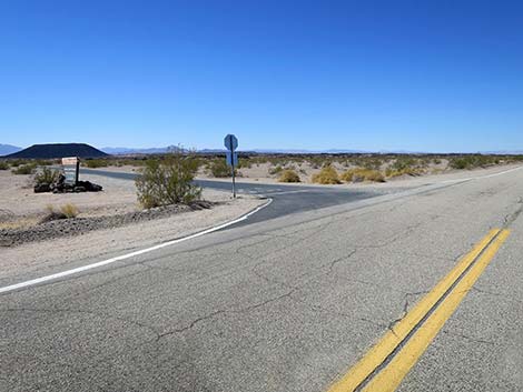 Amboy Crater Road