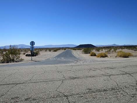 Amboy Crater Road